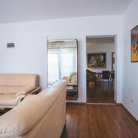 Apartment Leopard - Xxl - Seafront W Parking Srima